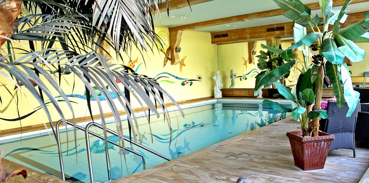 Hotel-Schwimmbad